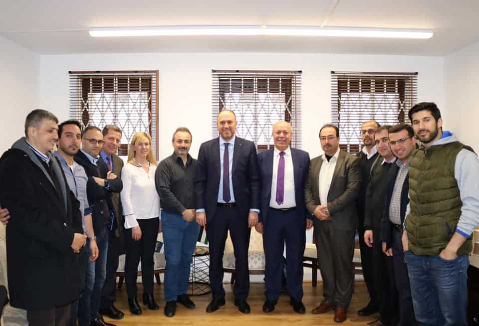 Dr Zomlot receives Palestinian academics after ending their training programmes at Middlesex University